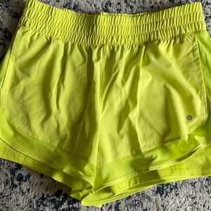 Neon Shorts w spandex